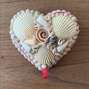 Heart-Shaped Seashell Trinket Box